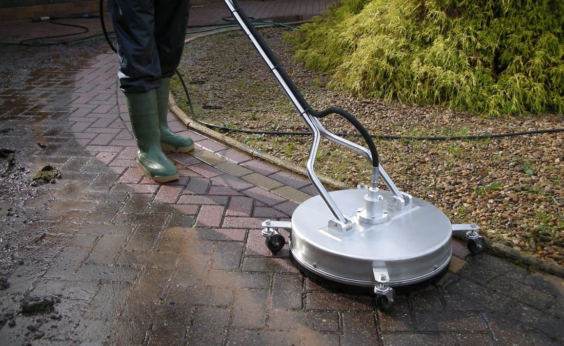 Driveway cleaning in Perth and Kalgoorlie